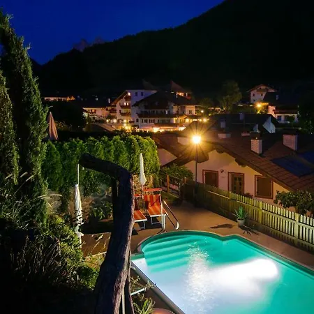 Garni Pramstrahler 3* Chiusa